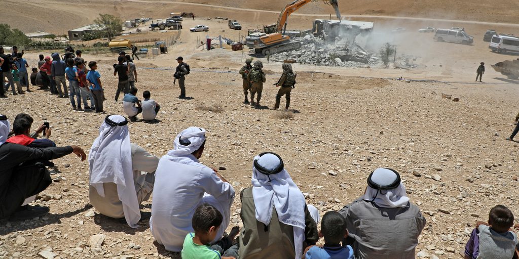 Stop handel met illegale nederzettingen!