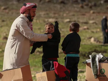 Syrie aardbeving noodhulp winterkleding