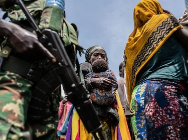 Vrouwen en kinderen worden vaak extra hard geraakt door conflicten, zoals in de Democratische Republiek Congo (DRC).