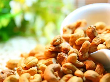 Kom met cashewnoten