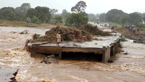 Een ingestorte brug.