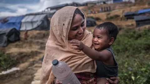 Een moeder met haar kind.