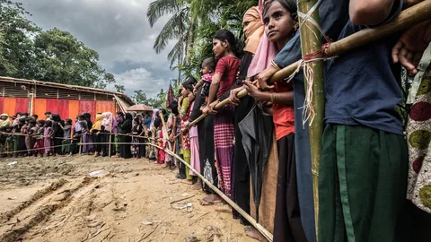 Vluchtelingen in de rij